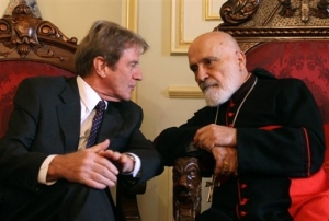 Le ministre Kouchner avec Nasrallah Sfeir