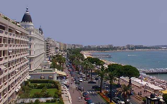 Le célèbre  Boulevard de la Croisette de Cannes
